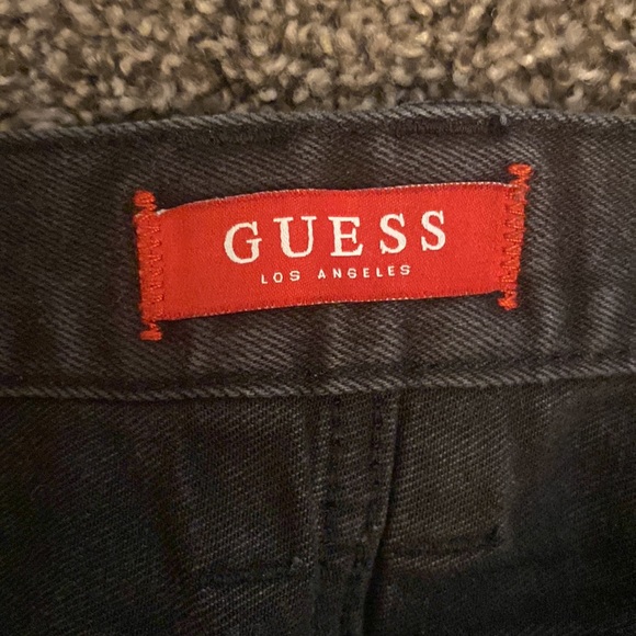 Guess Jeans - Picture 2 of 6